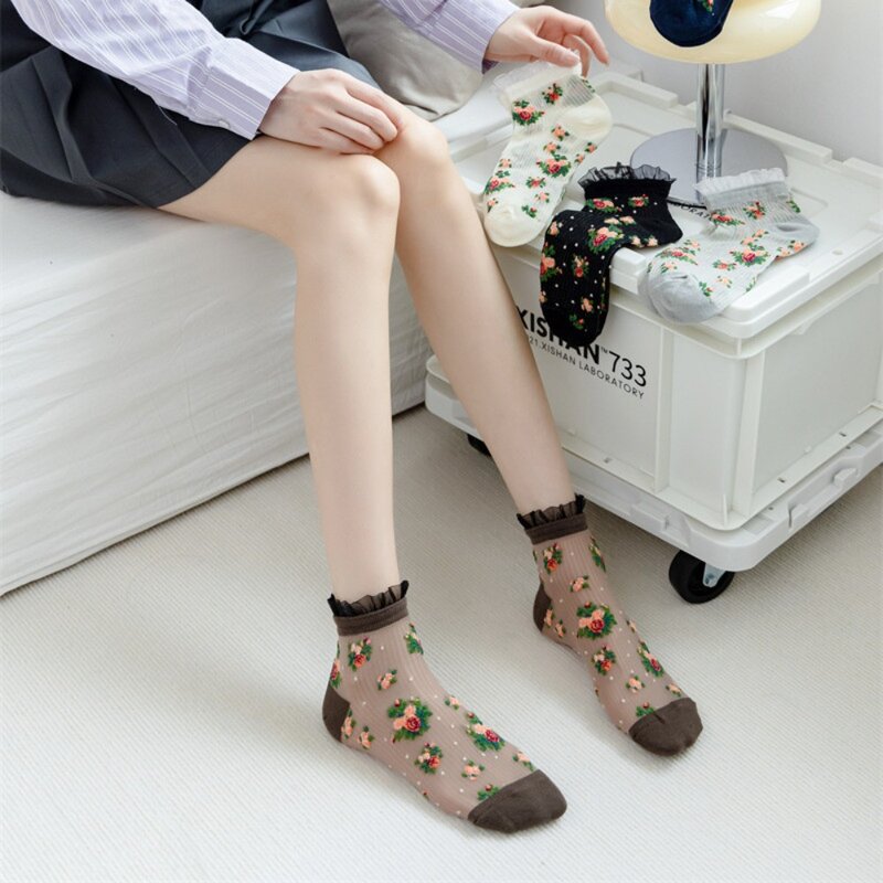 Женские шелковые носки с кристаллами, летние ультратонкие прозрачные низкие носки до щиколотки с цветочной вышивкой JK Lolita Kawaii, кружевные носки с оборками
