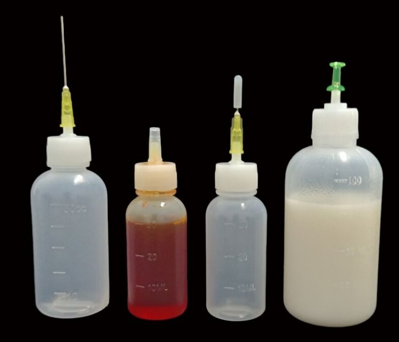Botella dispensadora de plástico, máquina de pegamento con aguja, botella de aceite, botella de goteo con boquilla