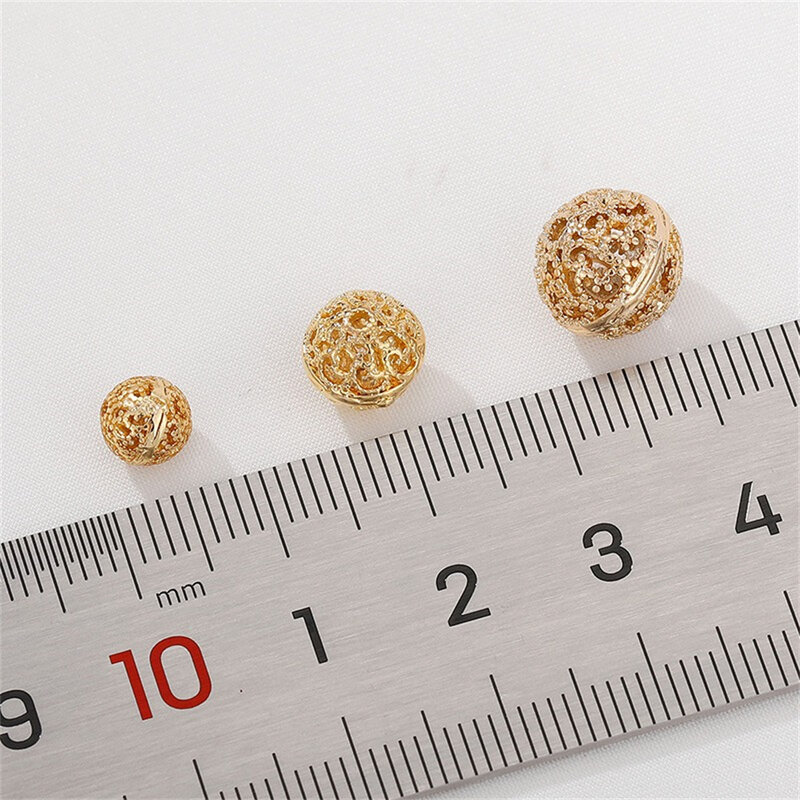 Cuentas de bolas huecas talladas envueltas en oro de 14 quilates, pulseras de flores Diy, pulseras de perlas, collares, Material de cuentas, accesorios de joyería, L136