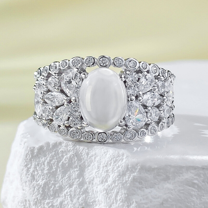 Nowy francuski luksusowy Instagram czyste srebro z wydrążonej pianki Jade 6*8 pierścionek z chińską twarzą z diamentami