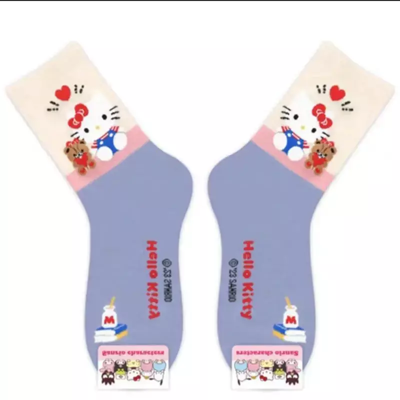 ถุงเท้าคาวาอิ SANRIO Kuromi ถุงเท้ากีฬาผ้าฝ้ายซินนาโมเรลสำหรับนักเรียน Y2K ตุ๊กตาของเล่นสำหรับเด็กผู้หญิง Hello Kitty
