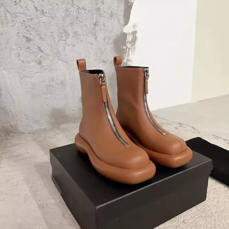 Botas de couro genuíno com sola grossa para as mulheres, ankle boots planas com zíper, alta qualidade, moda