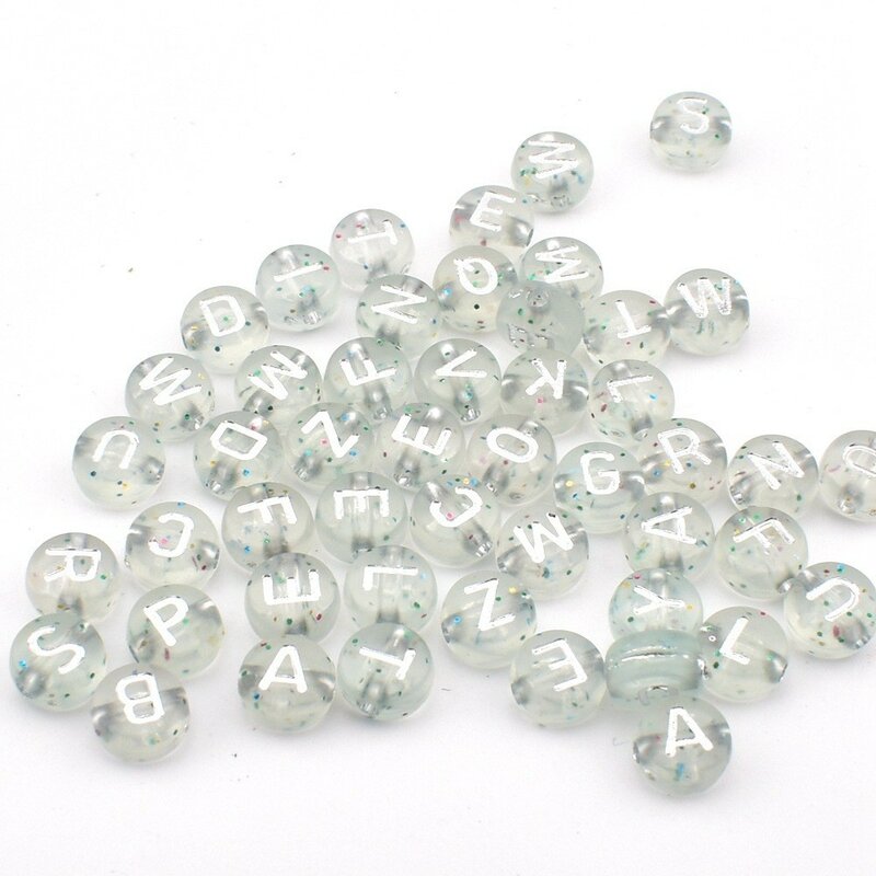 50 teile/los 7*4*1mm diy acryl buchstaben perlen runde farbige punkt transparente weiße buchstaben perle für die schmuck herstellung