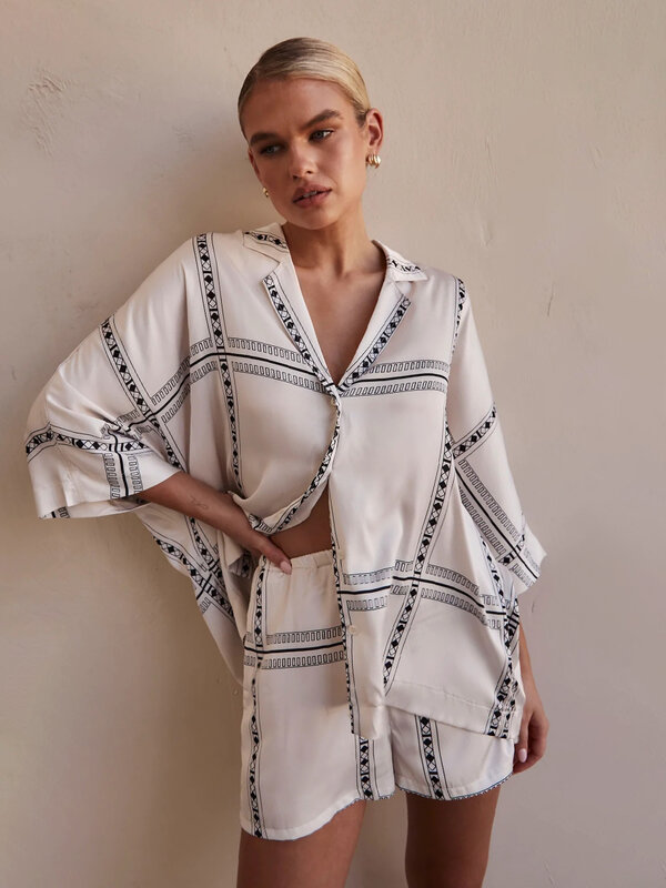 Marthaqi-女性用の七分袖のネクタイパジャマセット、カジュアルなパジャマスーツ、折りたたまれた襟、印刷ショーツ
