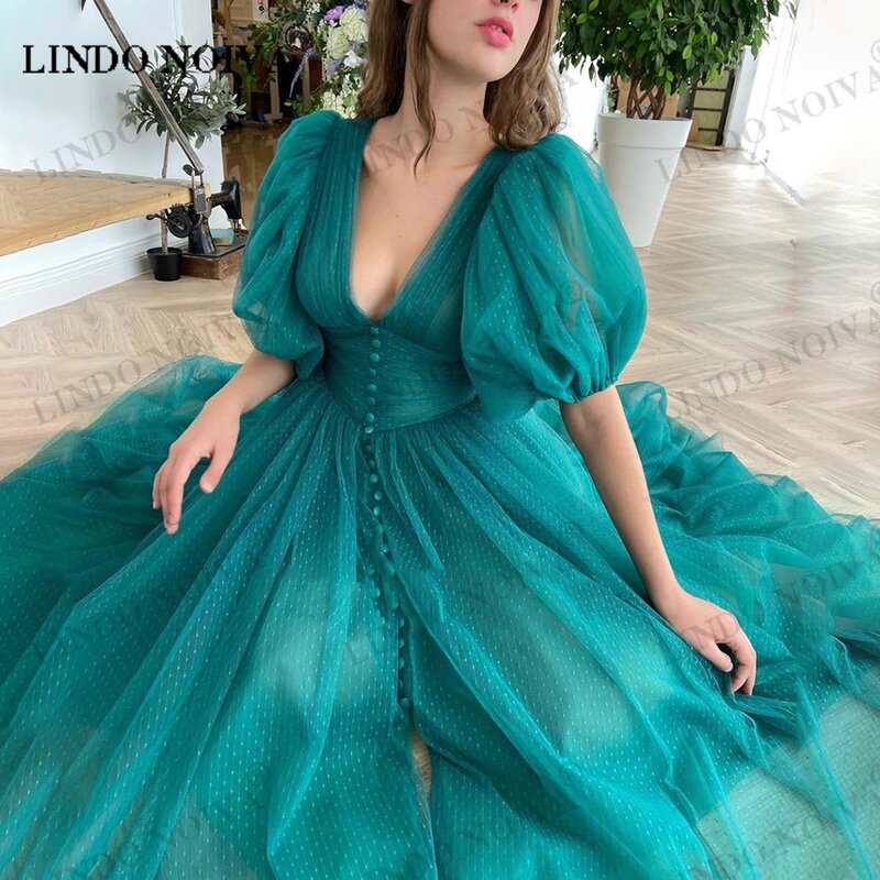 LINDO NOIVA Teal Green V Neck Dotted Tulle Prom Dresses Puff Sleeves Ruched A Line Wedding Party Dresses Buttoned Top Prom Gowns