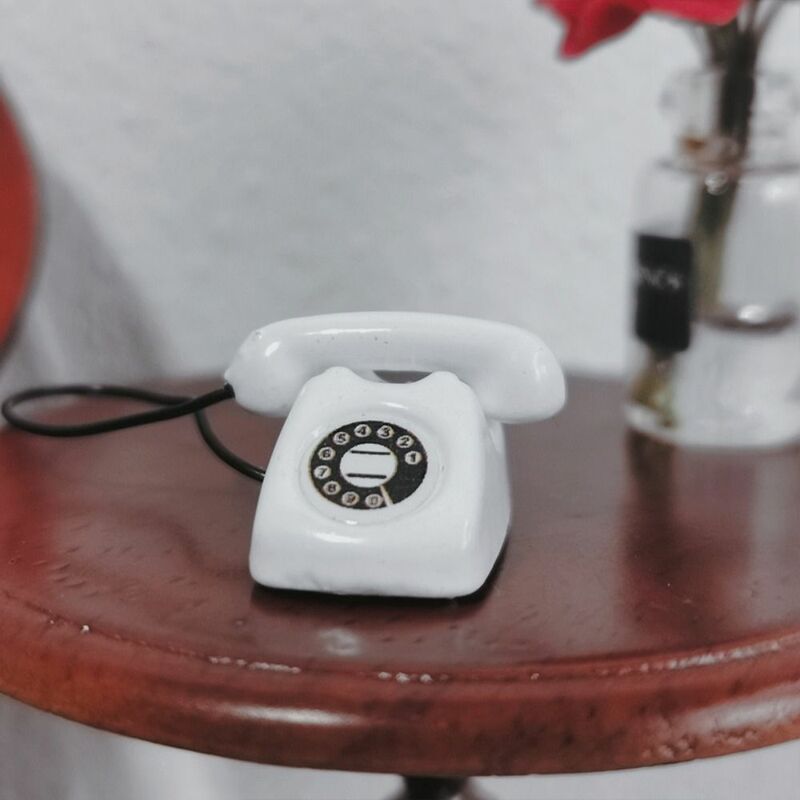 Telefone simulado miniatura, Vintage Rotary retro telefone modelo, Dollhouse móveis, mini telefone, 1:12 Doll House
