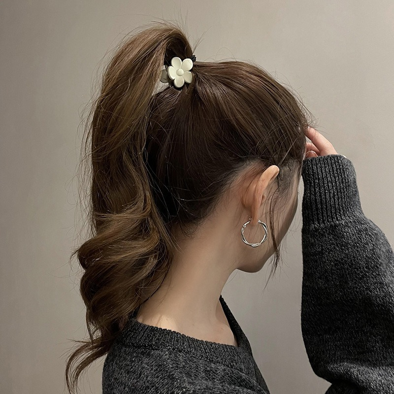 Fashion Solid Color Mini Hair Claws Headwear Women Girls New Hair Crab Clamps Hairdress Solid Hairpins Flower Hair Accessories
