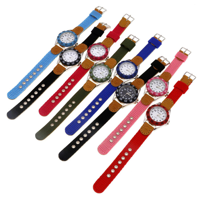 Nieuwe Mode Beroemde Merk Kinderen Jongens Meisjes Lichtgevende Naald Digitale Quartz Horloges Studenten Kleine Kinderen Speelgoed Elektrische Horloges