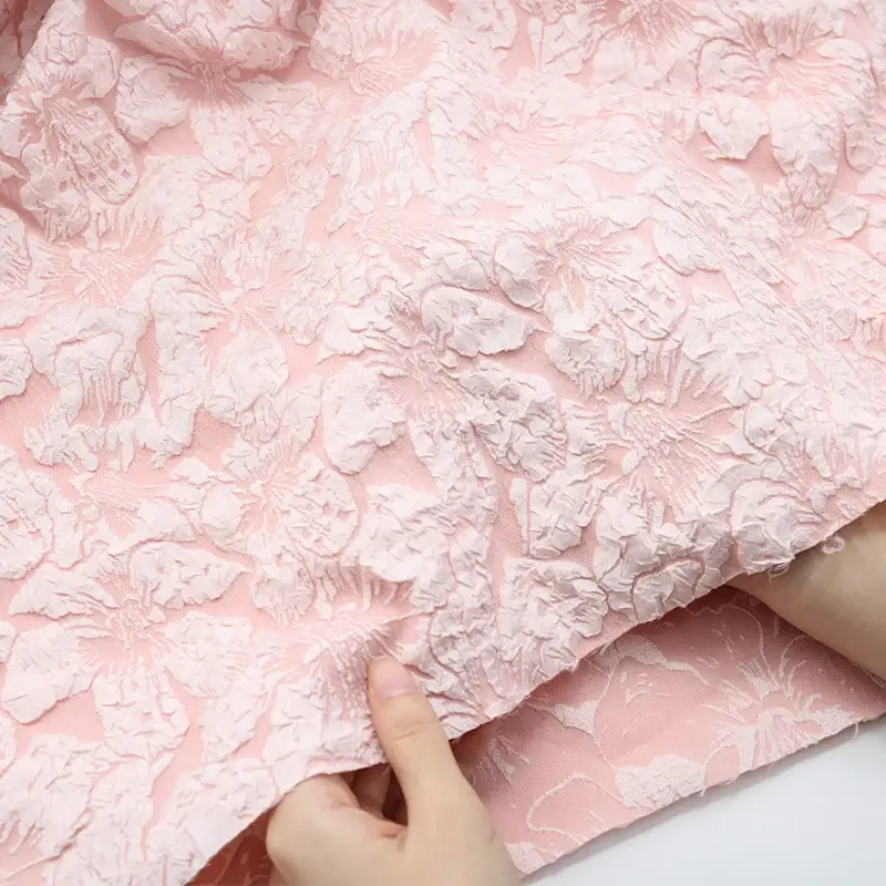 Tkanina żakardowa na metrum na sukienki kostiumowe Cheongsam Diy szycie zimowy projektant wytłoczone kwiaty trójwymiarowej mody