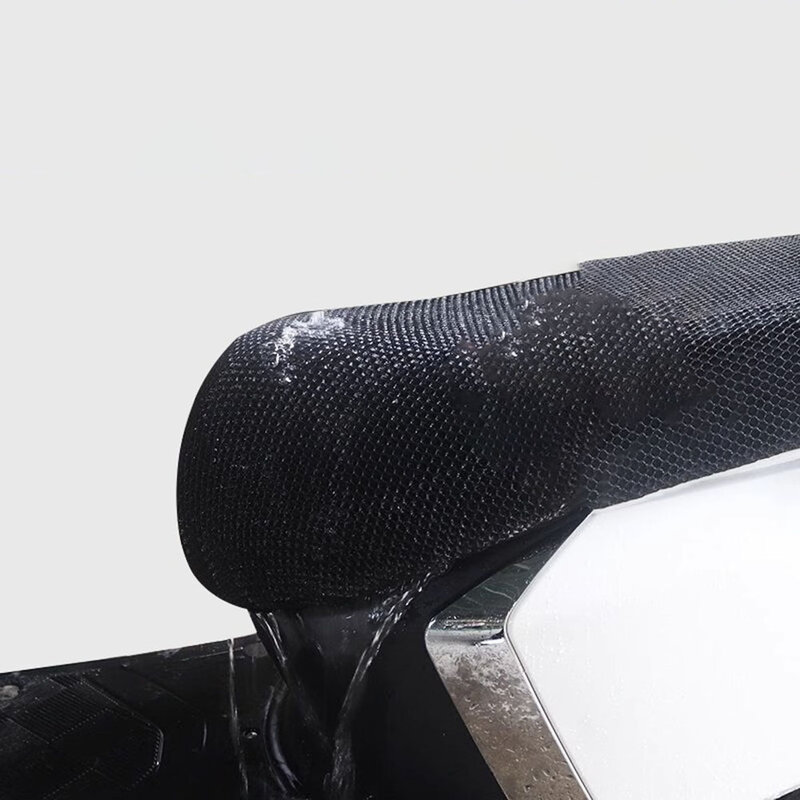 Fundas antideslizantes 3D para asiento de motocicleta, funda de aislamiento térmico transpirable, 75x55cm, color negro