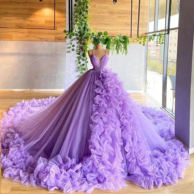 Uma linha fofa babados vestido de noiva, Country Garden Princess Dress, V-neck, Plus Size, ZJ052, 2023