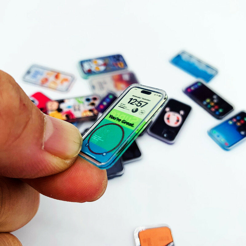 โมเดลโทรศัพท์มือถืออะคริลิคหลากสไตล์ขนาดเล็กจำลอง1/6 5ชิ้น/เซ็ตสำหรับตุ๊กตาบาร์บี้ BJD อุปกรณ์เสริมของเล่นเด็ก