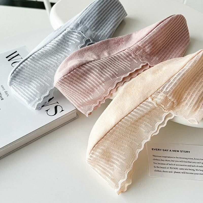 Meias invisíveis de silicone para mulheres antiderrapantes, cor sólida, meias de tornozelo, meias femininas macias de renda de algodão, verão