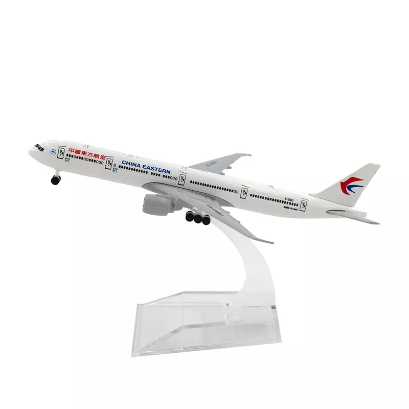 1/500 Scale Alloy Aircraft Boeing 777 with Landing Gear China Eastern Airlines 15cm Plane B777 Model Decoration Gift Collection