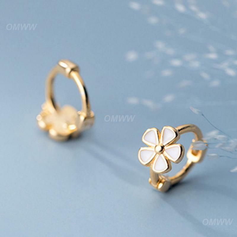 Kancing telinga bunga hadiah Ideal Aksesori mode gaya Korea halus hadiah perhiasan wanita untuk wanita harus memiliki anting modis