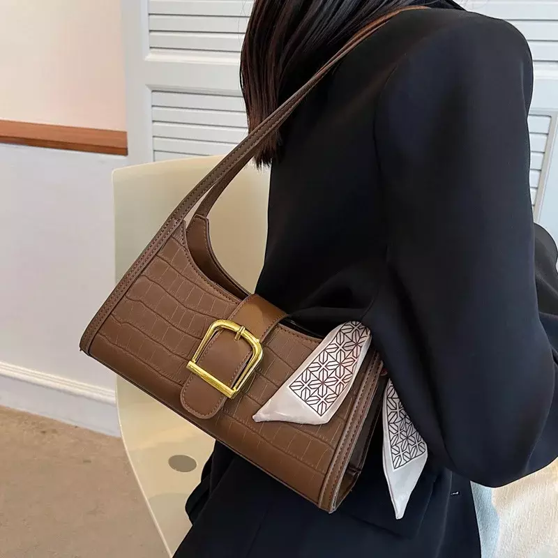 حقيبة تحت الذراع بكتف واحد متعددة الاستخدامات للنساء ، حقيبة عصا ، حقيبة يد فاخرة بأسعار معقولة ، تصميم متخصص ، موضة جديدة ، الربيع ،