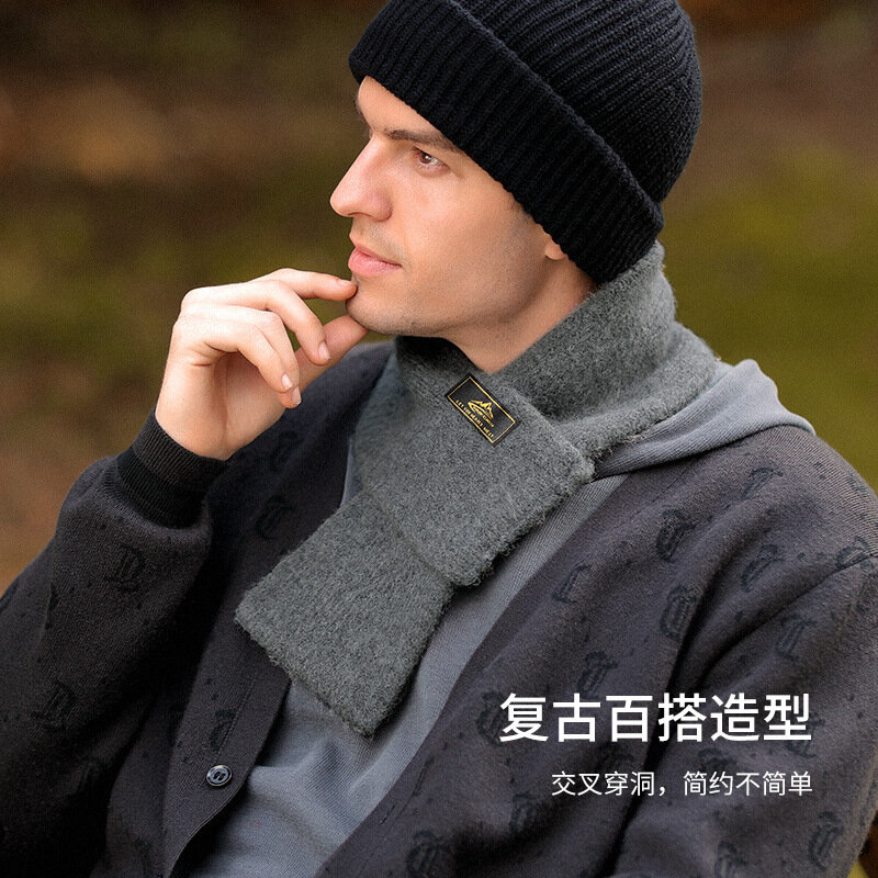 Bufanda de punto de lana de imitación de Mohair para hombre, bufanda ligera de lujo, Color sólido cálido, tendencia versátil, moda de otoño e invierno