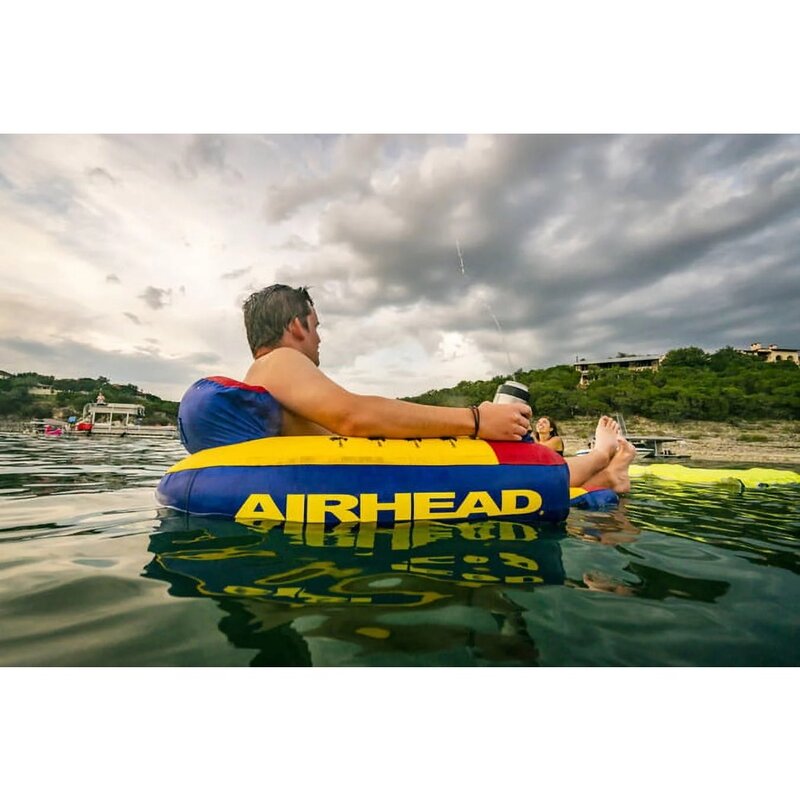 Airhead Bihimi Lounger 2 kursi kolam renang mengambang dengan sandaran & pemegang cangkir, multiwarna dilengkapi dengan sandaran dan penyangga leher
