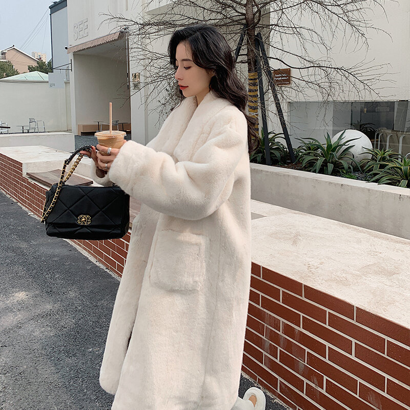 Abrigo de piel de visón de imitación para mujer, Chaqueta larga y esponjosa de estilo coreano, ropa informal de invierno, novedad de 2023