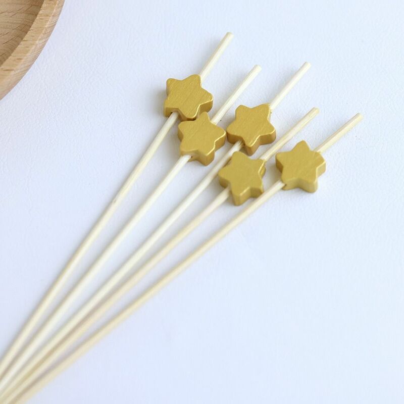 100 pcs Bamboo Five Pointed Star Bamboo Skewers Disposable 4.7 Inch Fruit Bamboo Skewers Selected Bamboo Skewers for Cocktails