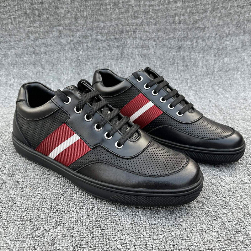 Designer Brand Black Low-top Paneled buffed and Grained Perforated calfskin Sneakers Classic striped casual shoes
