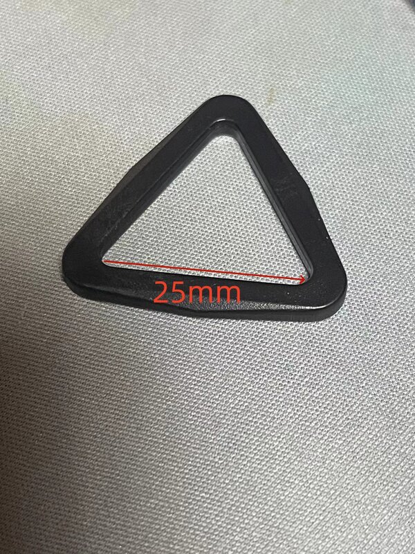 O slider plástico do triângulo ajuste a curvatura, trouxa aperta o Webbing