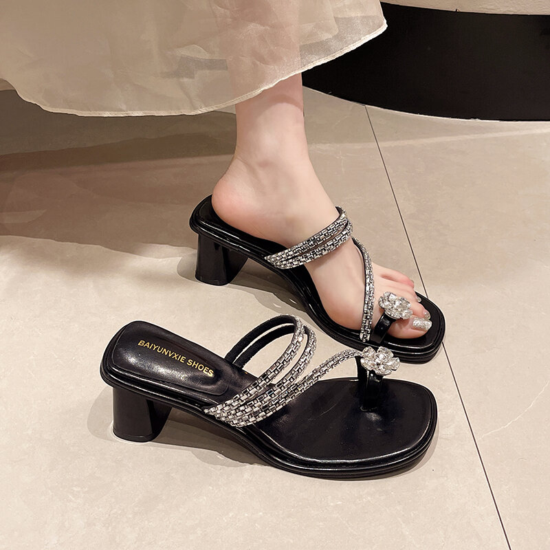Fairy Style Thick Heeled Pearl Sandals for Women's Outerwear Wearing 2024Summer New Rhinestone Mid Heeled Roman Clip Toe Sandals