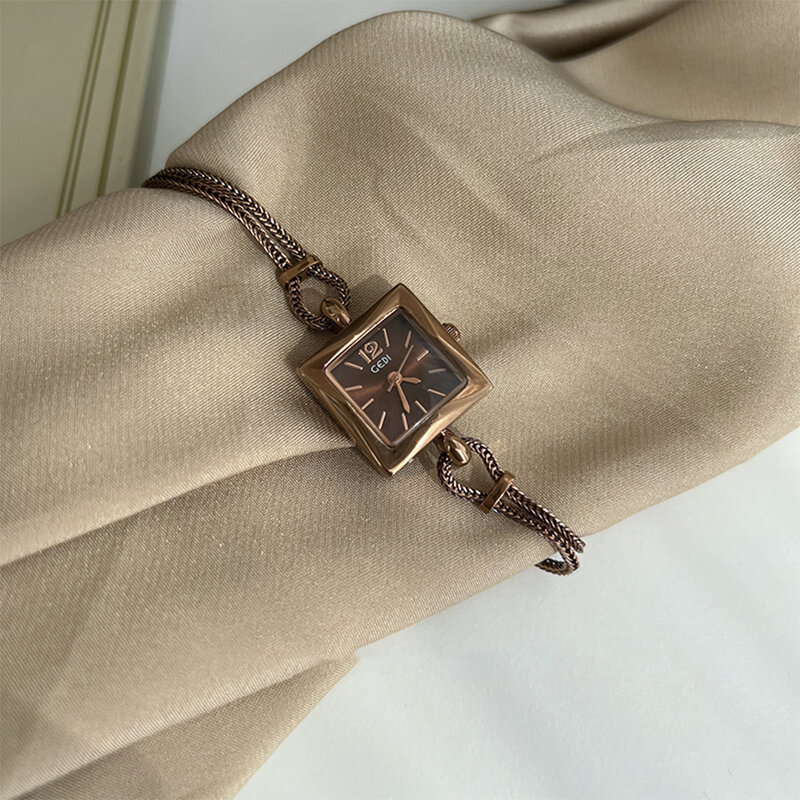 Moda prostota Temperament kwadratowy zegarek z łańcuszkiem dla kobiet dziewczyna zegarek z łańcuszkiem pasek zegarka akcesoria damskie