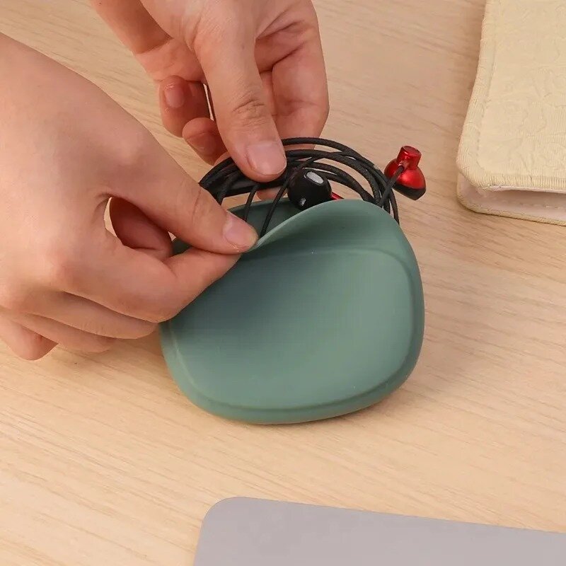3/1PcsWired Earphone Silicone Storage Bag Portable Travel Data Cable Protective Case Pure Color Coins Pouch Bag in Home Office