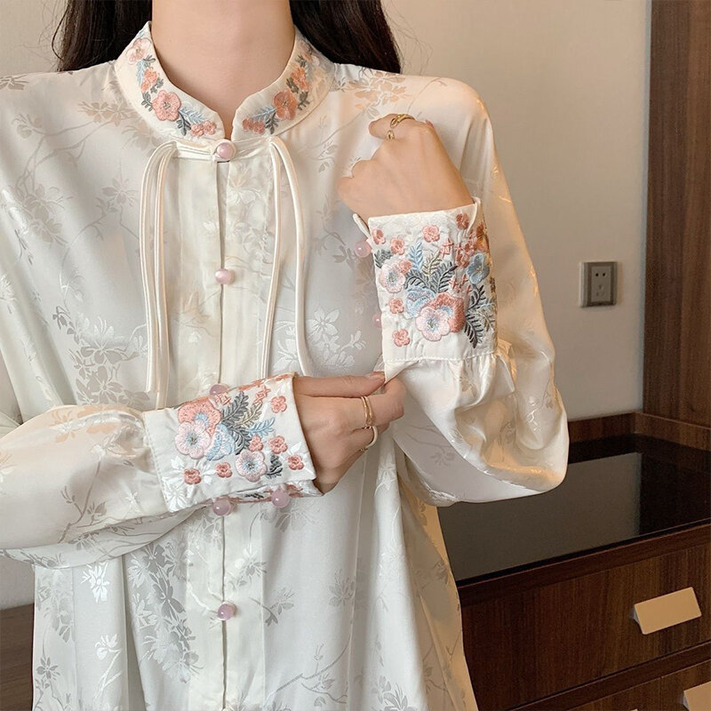Blusa bordada floral estilo chinês para mulheres, camisa elegante, calça reta, cortina casual macia e solta, calça de pernas largas, primavera