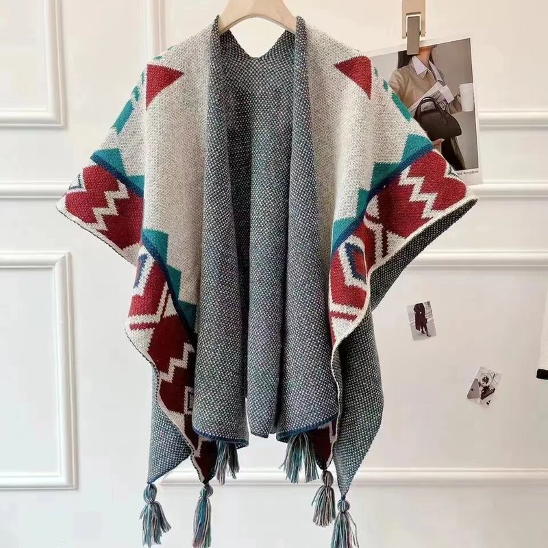 Poncho Cloak Tourism Shawl Autumn and Winter Ethnic Style Knitted Capes High-end New Style Outer Scarf Split Women Shawl