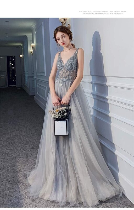 Leichte graue Prinzessin Ballkleid bling Kristalle Perlen eine Linie Tüll Party Abendkleid sexy V-Ausschnitt ärmellose Robe de Mariée