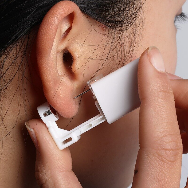 Disposable Sterile Ear Punching Device Self-service Ear-stud Puncher Earlobes Nail Gun Piercer Machine Body Piercing Jewelry
