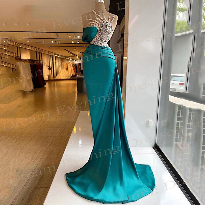 Saudi-Arabien anmutige grüne Frauen Meerjungfrau sexy Abendkleider klassische ärmellose Ballkleider Kristall Perlen Vestido de Noche