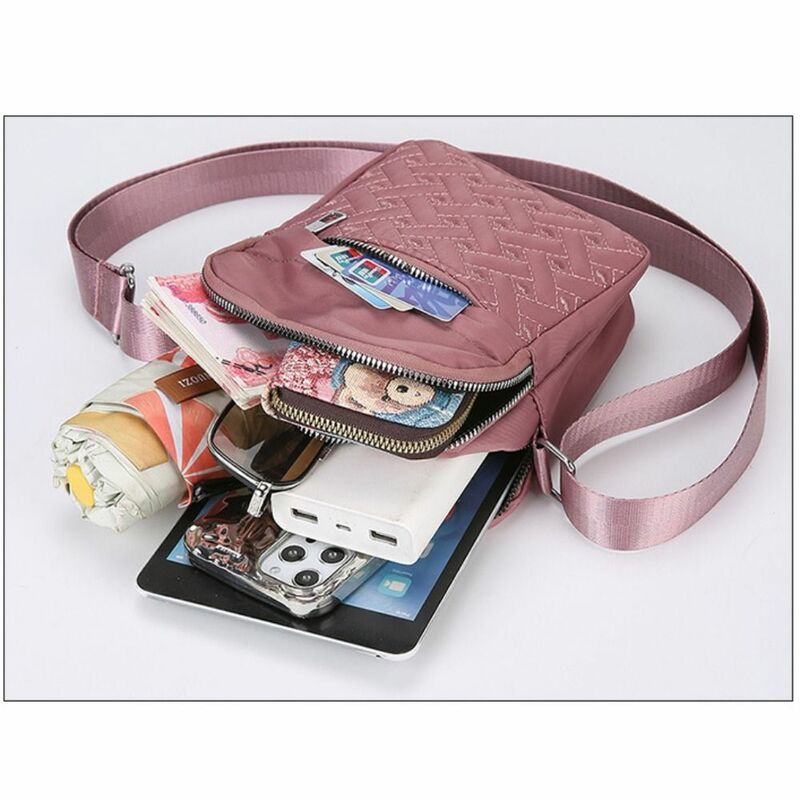 女性用チェーン付きの小さなシンプルなバッグ,ナイロン,財布,新しいコレクション