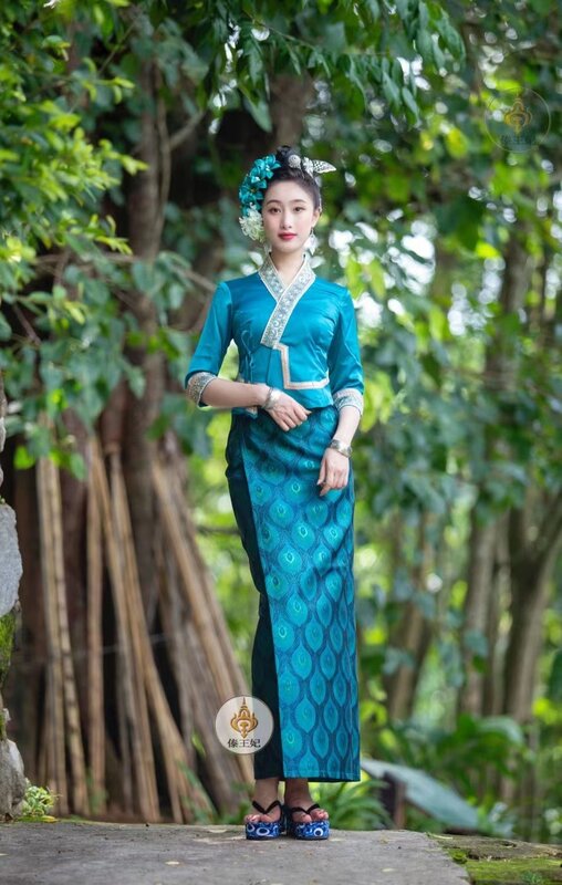 Dai pakaian tradisional wanita, baju lengan panjang slim-fit temperamen, pakaian tradisional nasional gaya Asia Tenggara, pakaian retro