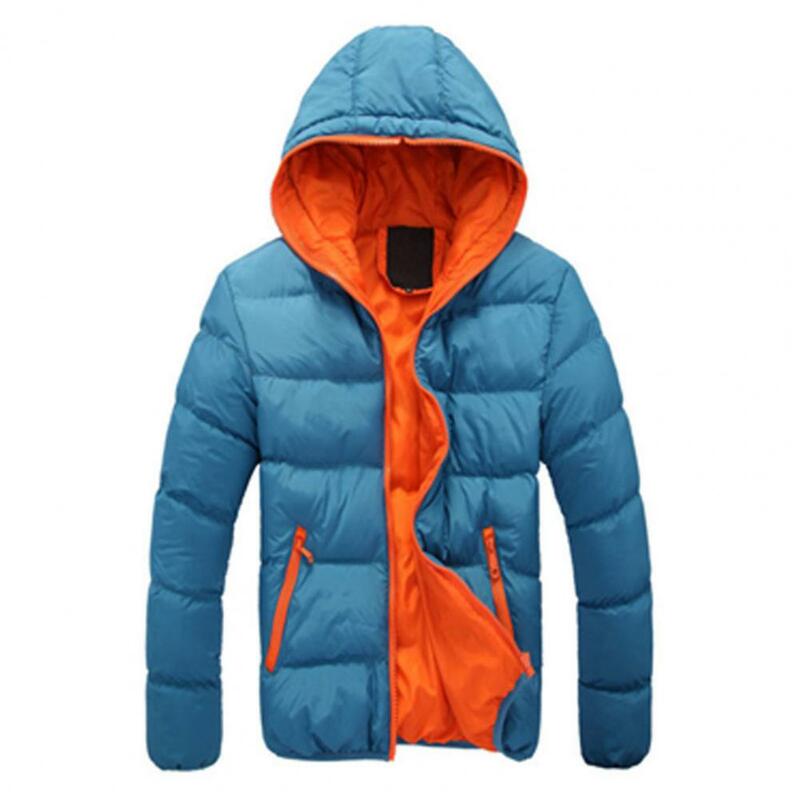 Jaket pria musim dingin, mantel hangat ramping kotak-kotak ritsleting lengan panjang bertudung tali serut warna kontras
