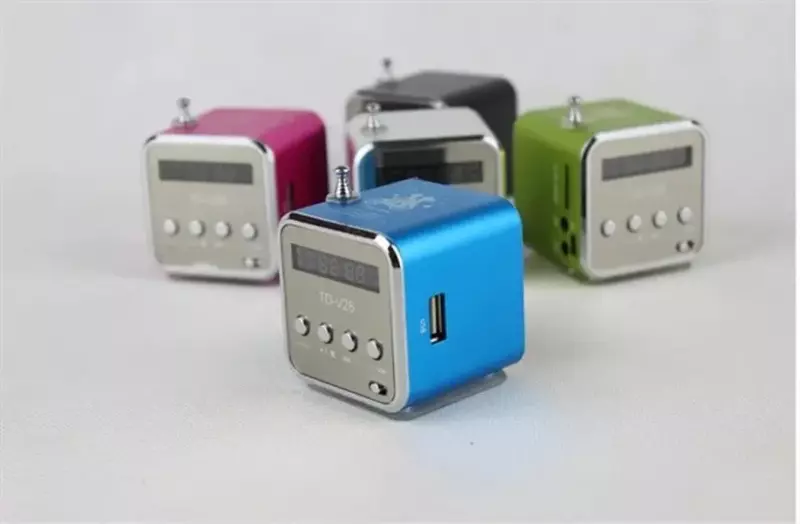 Redamigo Aluminium Lichaamsmateriaal Mini Draagbare Oplaadbare Fm Radio Luidspreker Ondersteuning Tf Kaart Usb Disk Play