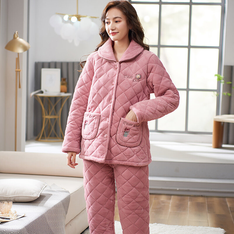 Новейшая зимняя трехслойная Хлопковая пижама с зажимом, Женская свободная зимняя теплая домашняя одежда