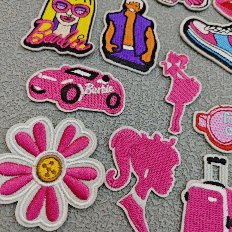 자수 패치 핑크 시리즈 다리미 스티커 의류 가방 모자 액세서리, 바비 인형, 여아 키즈 파티 선물, 개인 로고