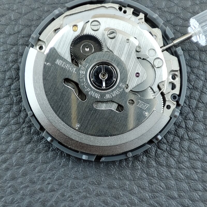 NH35/NH35A Movement JAPAN Original Mechanical Watch luminous Black Date Week Automatic 6 O'Clock Crown Watch Replacement Parts