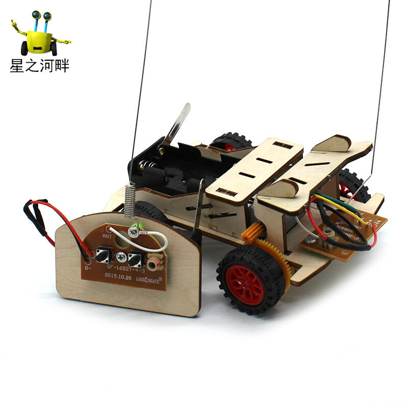 Детский 4-канальный электрический гоночный автомобиль DIY, деревянная модель гоночного автомобиля с дистанционным управлением, сборка стебля, научный эксперимент, Обучающие игрушки, подарок для сдуентов