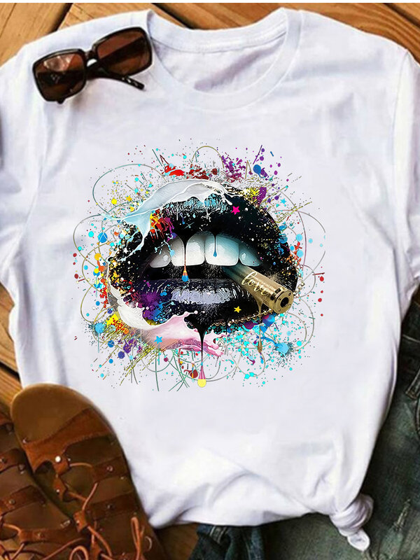 LW-Camiseta con estampado de labios de tinta de salpicaduras de talla grande, camiseta informal de cuello redondo de manga corta para primavera y verano, ropa de mujer de talla grande