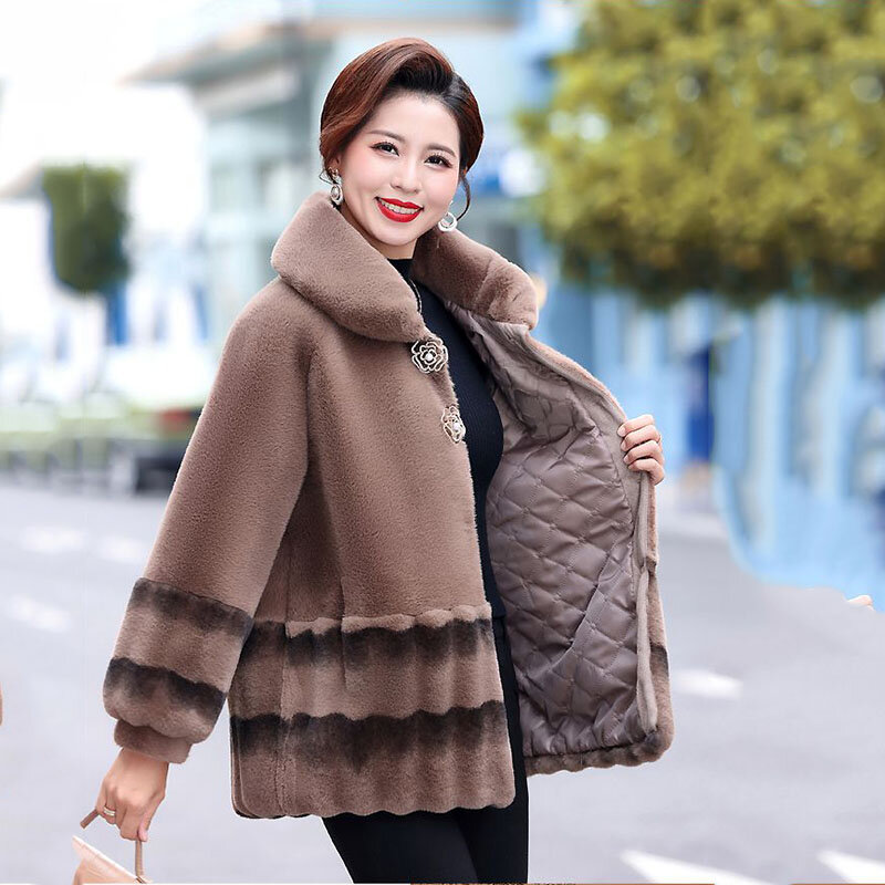 Manteau de fourrure de vison d'hiver pour mère d'âge moyen, manteau de fourrure de tempérament féminin, mode confortable et chaud, jugement rembourré féminin, nouveau