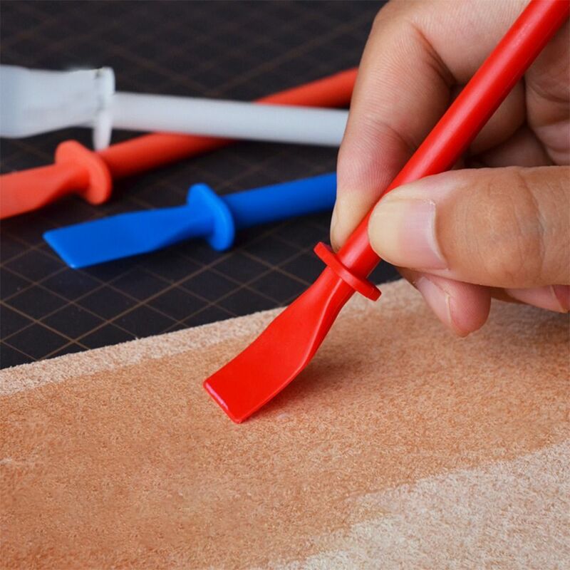5Pcs glue applicator, polypropylene glue stick applicator, rubber sheet scraper board leather goods, hand-made DIY art leather c