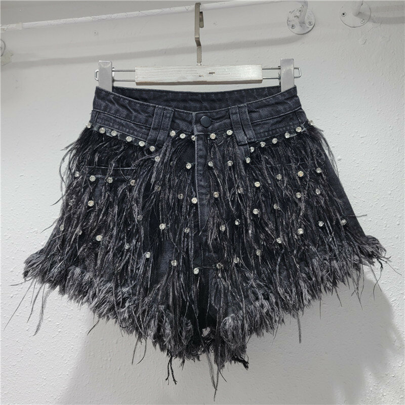 European 2024 Summer New Exquisite Rhinestone Ostrich Feather Slim Fit Tassel Shorts Fashion Streetwear Women's Denim Shorts