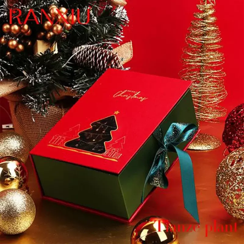 Kotak kemasan kertas kecil kustom untuk kotak hadiah mainan cokelat permen dekoratif Santa Claus