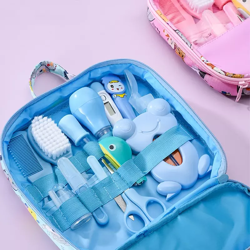 13 pz/set Kit per la cura del neonato articoli da toeletta per bambini Baby Kids Nail Hair Health Care termometro Kit di spazzole per toelettatura forbici per Clipper