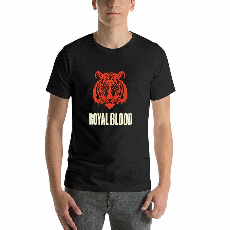 Cute Parrot in Mirror&lt;&lt;royal blood royal blood blood, T-Shirt