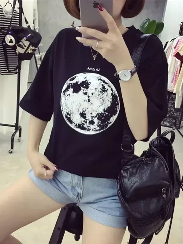 Camiseta feminina de manga curta justa branca, blusa casual, verão, nova, estampada planeta, lua, solta, personalidade, M-XXLChic